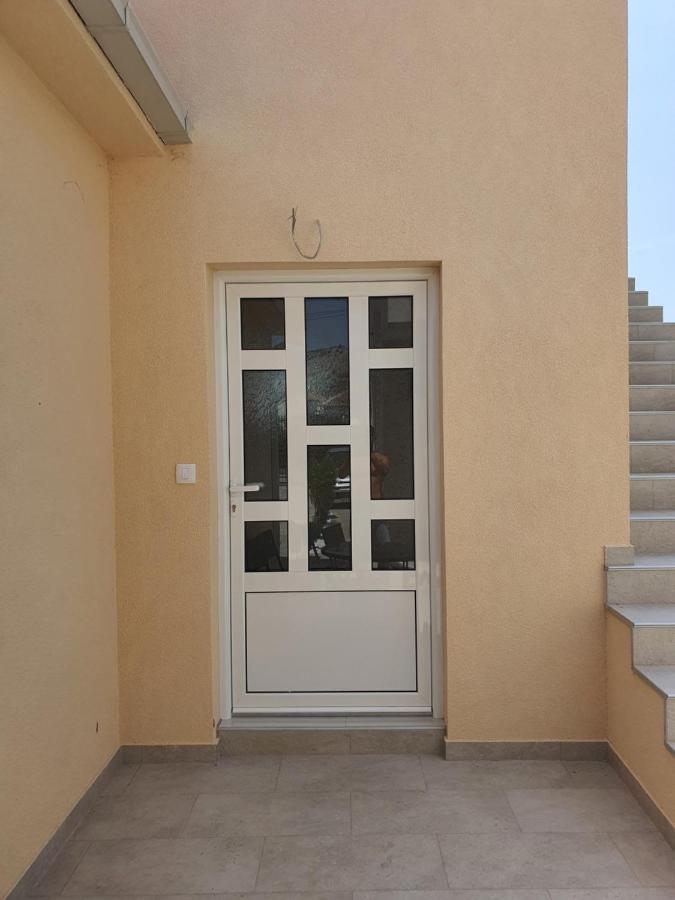 Apartman Tolosi Podgorica Exterior foto